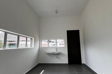 TAMAN RAFFLESIA AMPANG ALOR SETAR