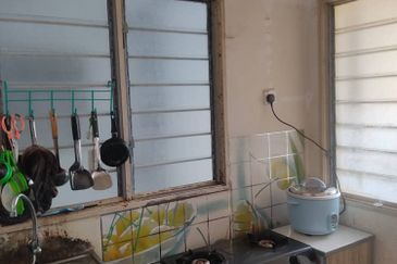 Flat Idaman Seroja Sungai, Bayan Lepas Penang