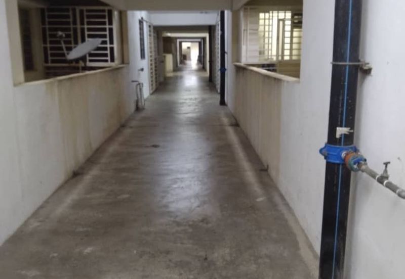 Flat Idaman Seroja Sungai, Bayan Lepas Penang