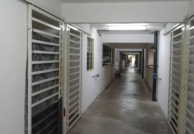 Flat Idaman Seroja Sungai, Bayan Lepas Penang