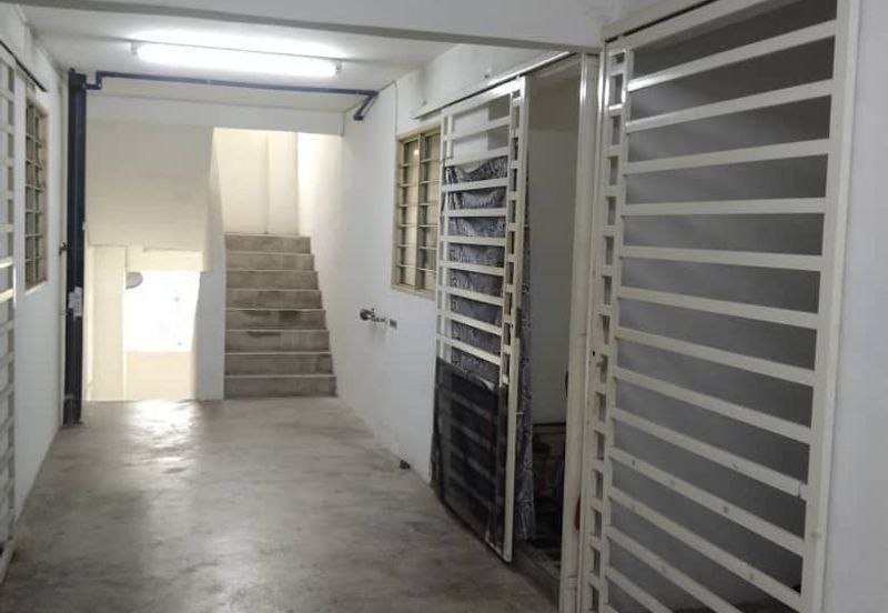 Flat Idaman Seroja Sungai, Bayan Lepas Penang