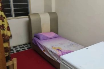 Flat Idaman Seroja Sungai, Bayan Lepas Penang