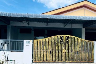 TAMAN LAGENDA PADANG SERAI 