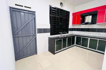 TAMAN LAGENDA PADANG SERAI 