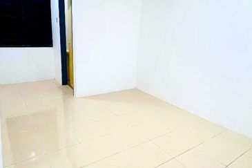 TAMAN LAGENDA PADANG SERAI 