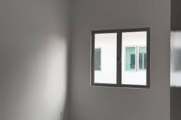 TAMAN TASEK GELUGOR UTAMA ( LILY2, FASA 2 ) 