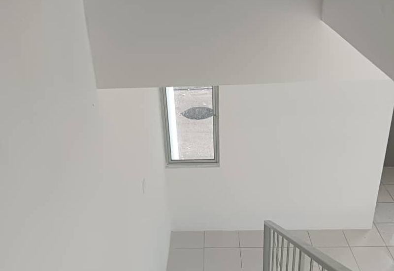 TAMAN TASEK GELUGOR UTAMA ( LILY2, FASA 2 ) 