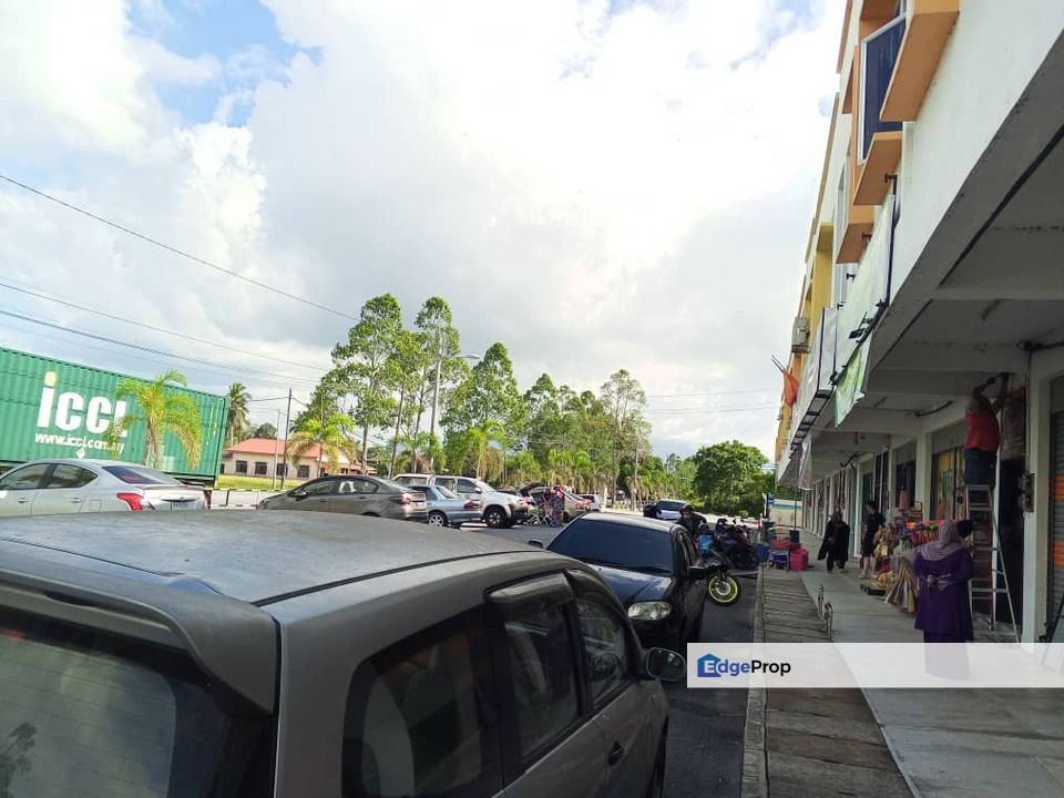 Kompleks Perniagaan Setanjung Jaya, Sg Limau, Kedah, Yan