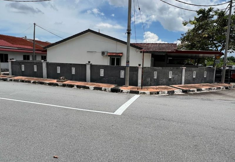 Taman Halaman Indah, Jawi