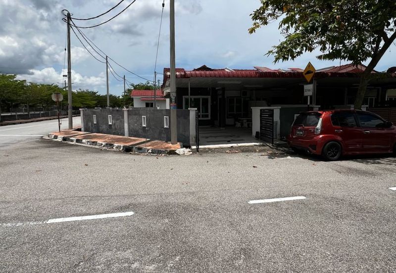 Taman Halaman Indah, Jawi