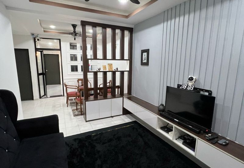 Taman Halaman Indah, Jawi