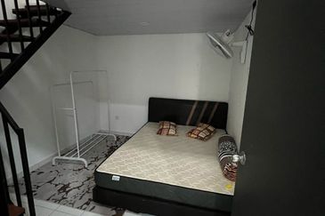 Taman Halaman Indah, Jawi