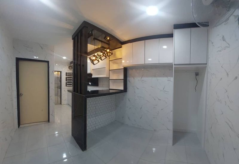 Taman Halaman Indah, Jawi