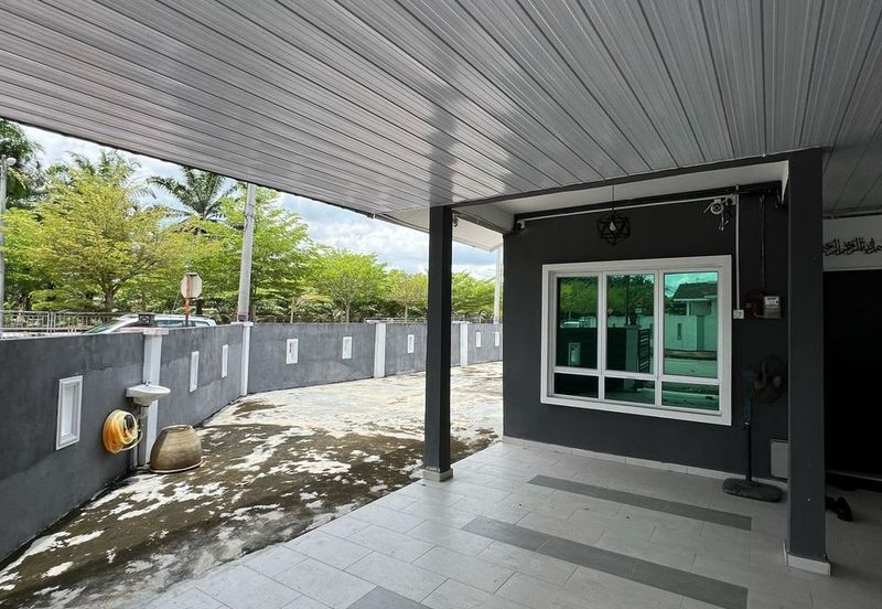 Taman Halaman Indah, Jawi