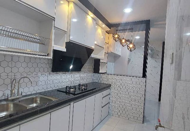 Taman Halaman Indah, Jawi