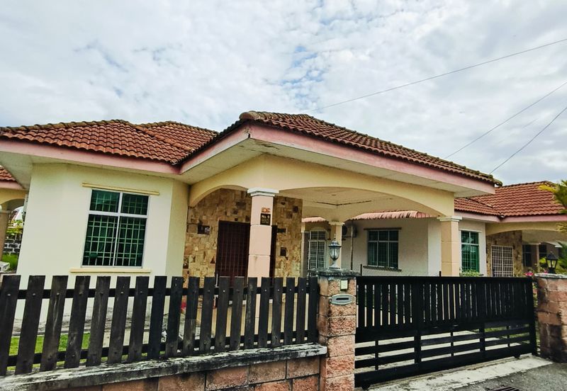 Taman Dato Setia, Kangar