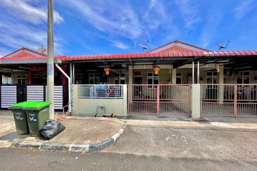 TAMAN JELUTONG, CHANGLUN KEDAH