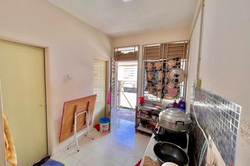 TAMAN JELUTONG, CHANGLUN KEDAH