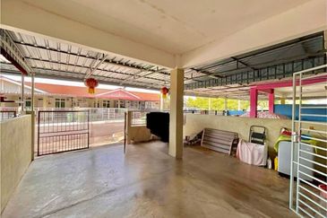 TAMAN JELUTONG, CHANGLUN KEDAH