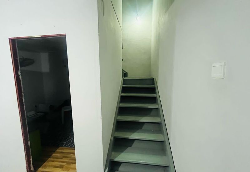 LORONG NIPAH, BAYAN LEPAS, PULAU PINANG 