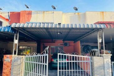 BANDAR CASSIA (CREASCENTIA)