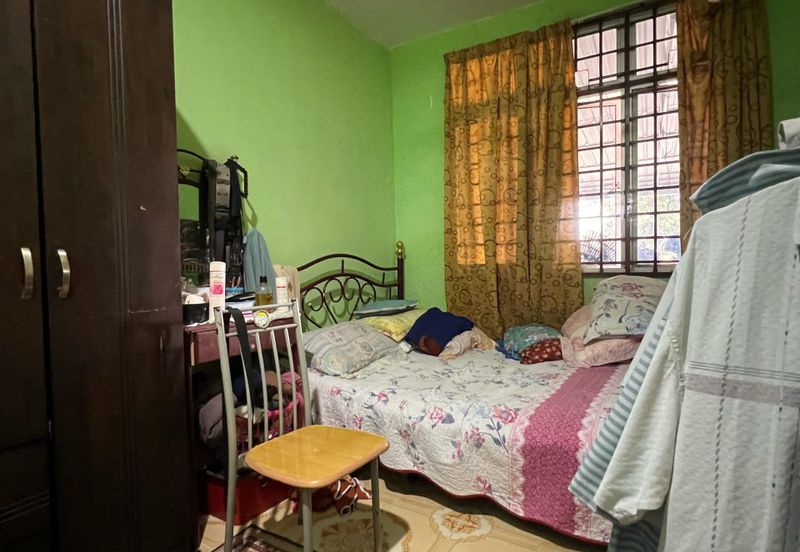 Taman Desa Seri Emas