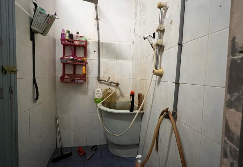 Taman Desa Seri Emas