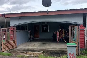 TAMAN PERTAMA, POKOK SENA, KEDAH