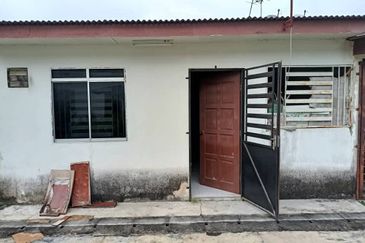 TAMAN PERTAMA, POKOK SENA, KEDAH