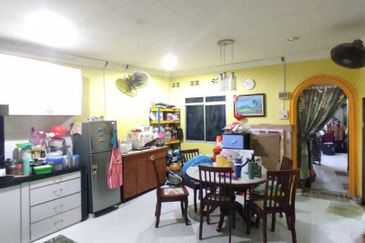 TAMAN PERTAMA, POKOK SENA, KEDAH