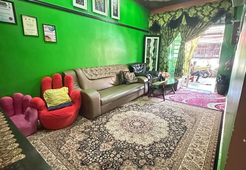 TAMAN DESA BAYANMAS, BUKIT KAYU HITAM, KEDAH 