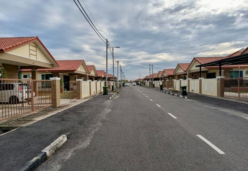 TAMAN SADERI SIMPANG EMPAT, KANGKONG ALOR SETAR