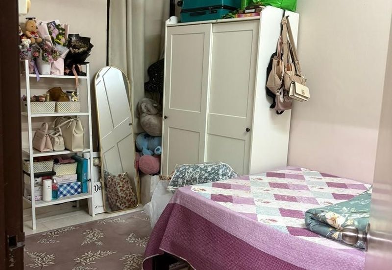 TAMAN ABDULLAH FAHIM KEPALA BATAS