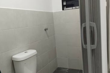 TAMAN TASEK GELUGOR UTAMA