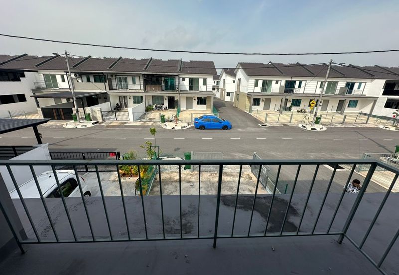 TAMAN TASEK GELUGOR UTAMA