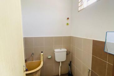 TAMAN PERDA INDAH TASEK GELUGOR PENANG 