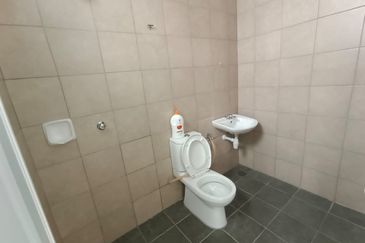 BUKIT BANYAN ( AMARYN  2 ) SUNGAI PETANI KEDAH