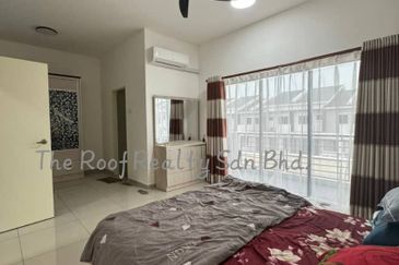 TAMAN MEKARSARI ANGGUN, KEPALA BATAS