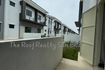 TAMAN MEKARSARI ANGGUN, KEPALA BATAS