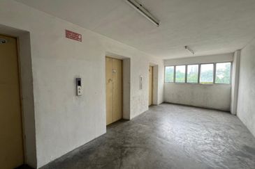 Flat Desa indah (Blok 86)