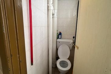 Flat Desa indah (Blok 86)