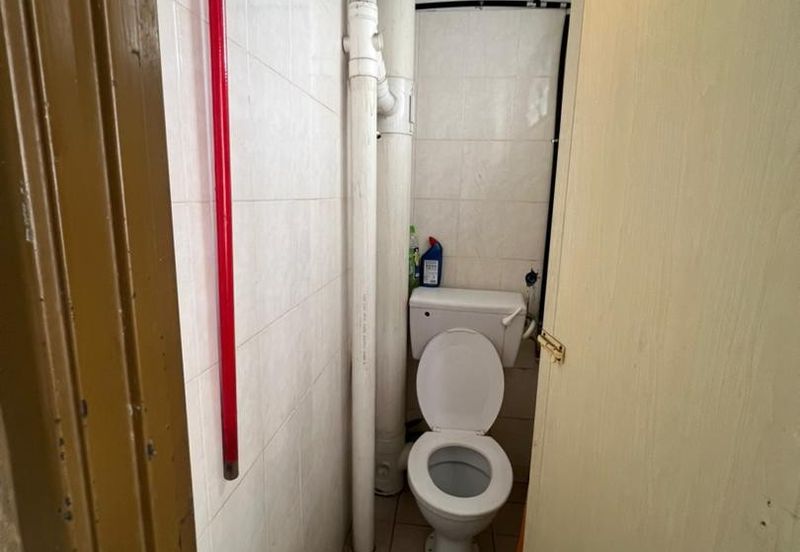 Flat Desa indah (Blok 86)