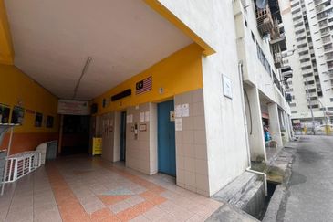 Flat Desa indah (Blok 86)