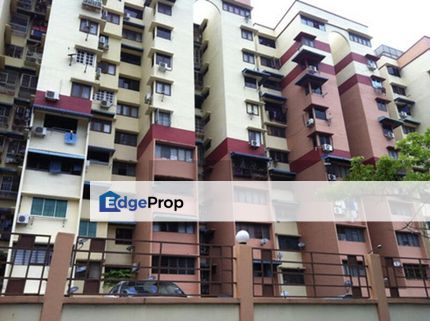 APARTMENT TAMAN PEKAKA BLOCK 33 GELUGOR, Penang, Gelugor
