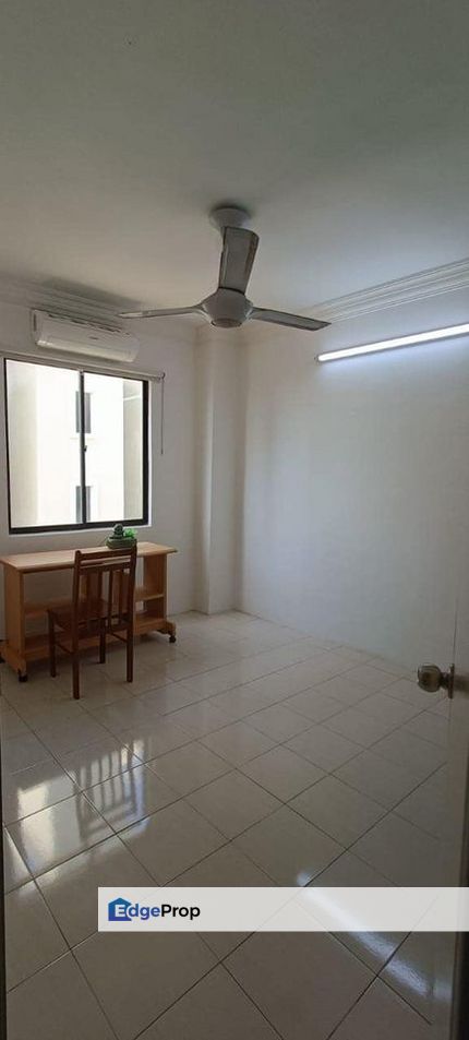 SEAVIEW CONDO SERINA BAY JELUTONG, Penang, Jelutong