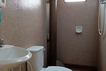 SEAVIEW CONDO SERINA BAY JELUTONG