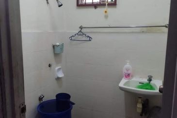 TAMAN AMAN PERWIRA, KUALA KETIL