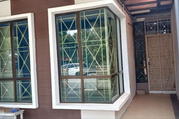 Bertam Perdana 3 (Shahbandar) Kepala Batas