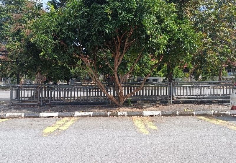 Bertam Perdana 3 (Shahbandar) Kepala Batas