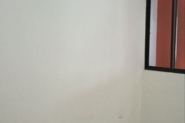 Bertam Perdana 3 (Shahbandar) Kepala Batas